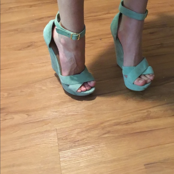 Steve Madden Xenon wedges - Picture 4 of 5